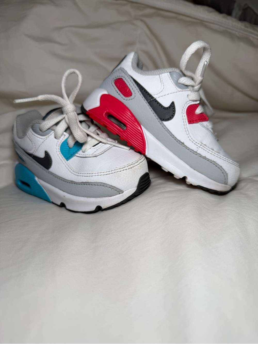 Nike Air Max 90 LTR blue and red combo - Size 6c